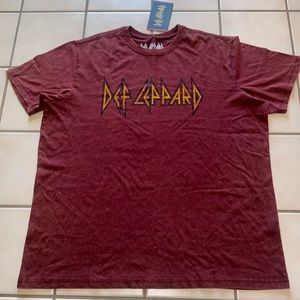 NWT Men’s Band T Def Leppard XL burgundy